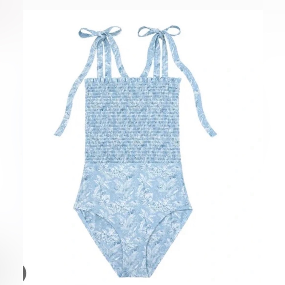NWT Minnow x Tuckernuck Women’s Blue Toile Smocked One Piece NWT